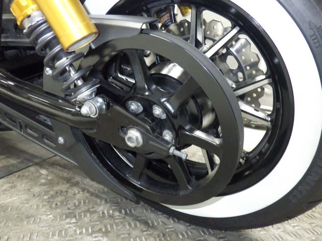 Задняя часть