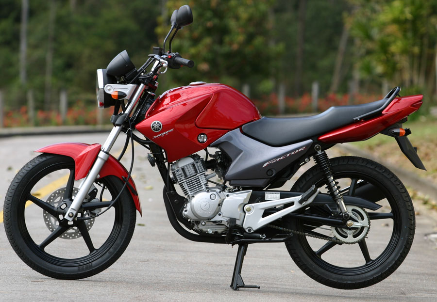 Yamaha YBR 125 фото мотоцикла